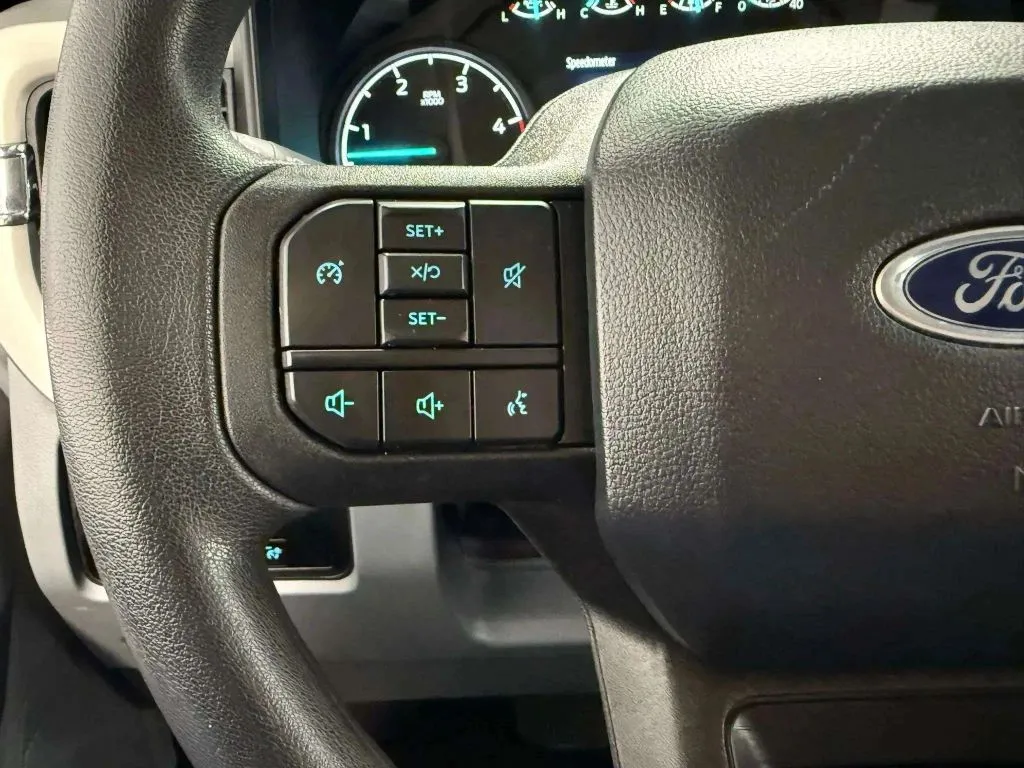 2024 Ford F-250 photo 29