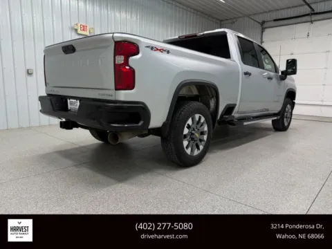 More photos of 2022 Chevrolet Silverado 2500 HD Crew Cab Custom Pickup 4D 6 1/2 ft at Harvest Auto Family, NE