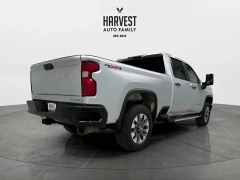 More photos of 2022 Chevrolet Silverado 2500 HD Crew Cab Custom Pickup 4D 6 1/2 ft at Harvest Auto Family, NE