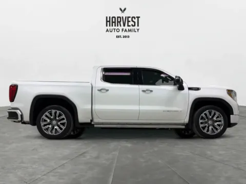 More photos of 2020 GMC Sierra 1500 Crew Cab Denali Pickup 4D 5 3/4 ft at Harvest Auto Family, NE