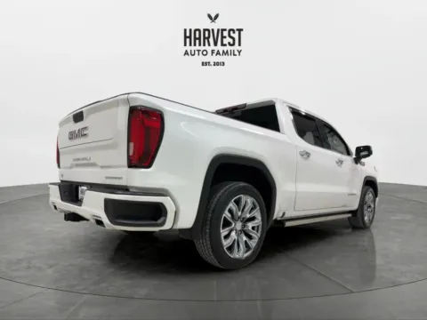 More photos of 2020 GMC Sierra 1500 Crew Cab Denali Pickup 4D 5 3/4 ft at Harvest Auto Family, NE