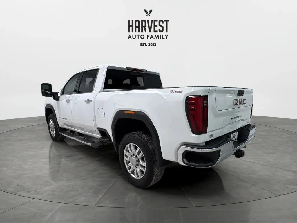 2024 Gmc Sierra 2500 HD SLT photo 2