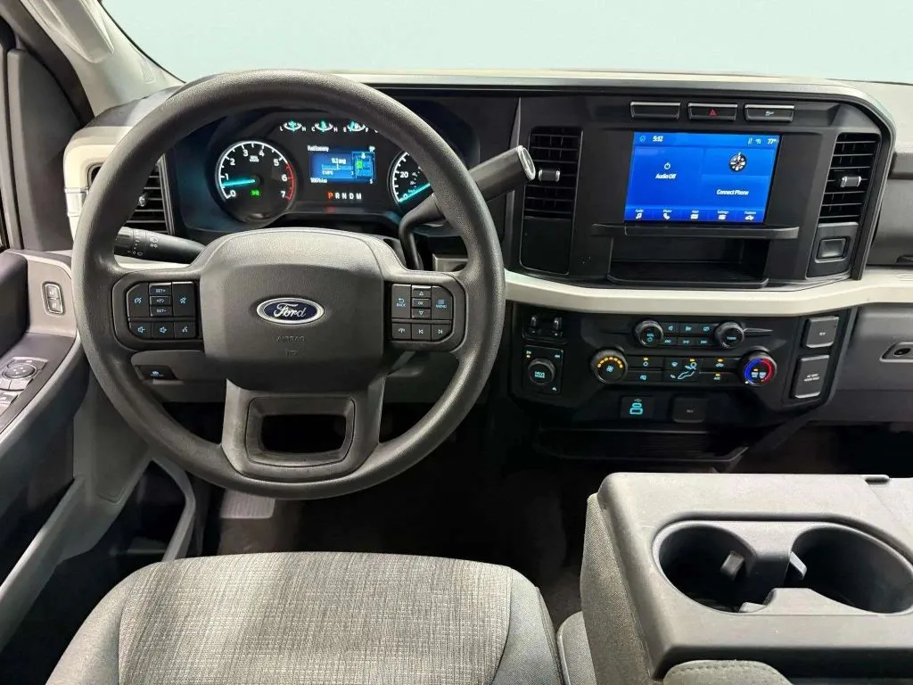 2024 Ford F-250 photo 14
