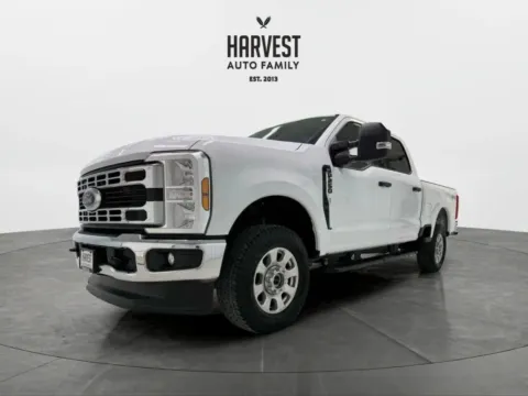 White 2024 Ford F250 Super Duty Crew Cab XLT Pickup 4D 6 3/4 ft for sale in Wahoo, NE