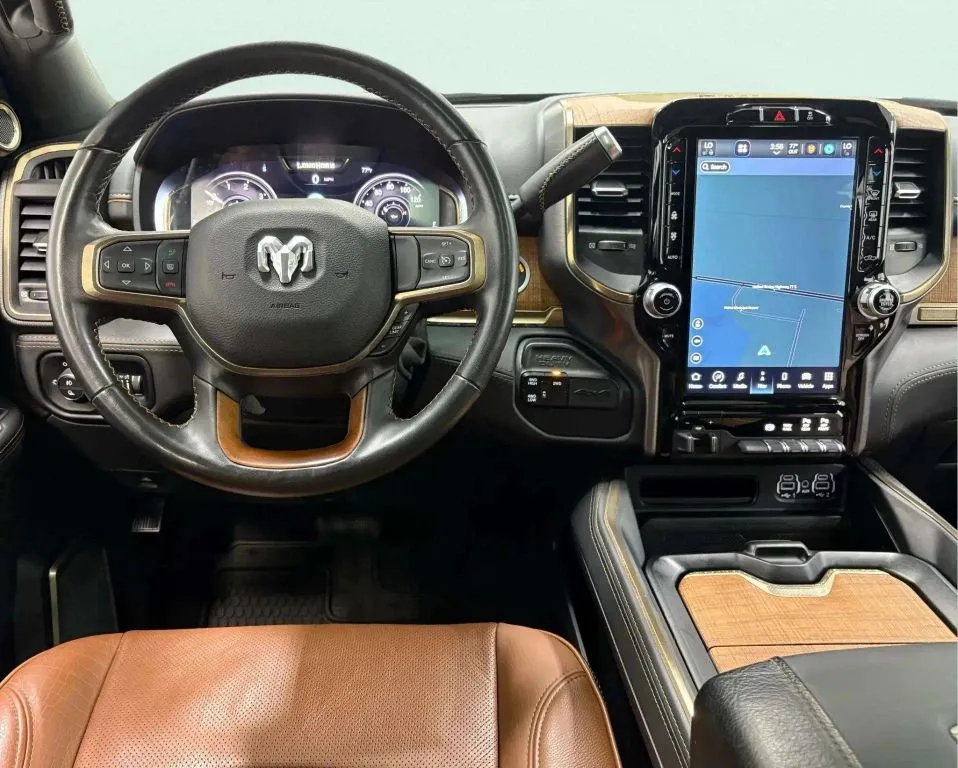 2024 Ram 3500 Longhorn photo 7