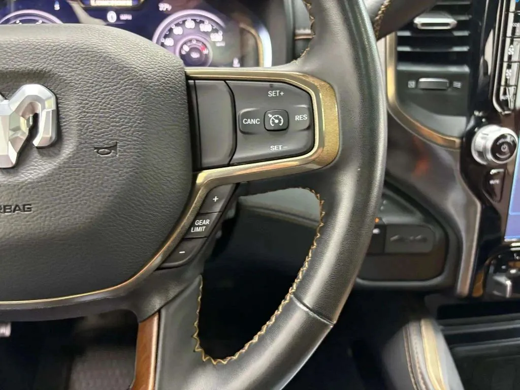 2024 Ram 3500 Longhorn photo 12