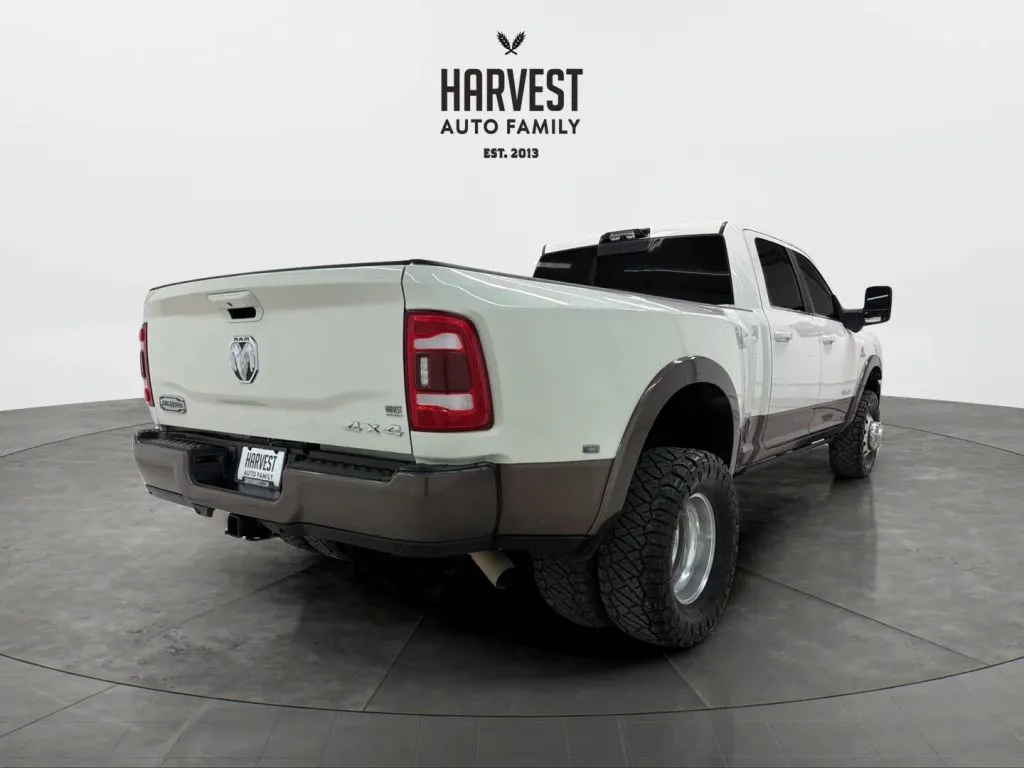 2024 Ram 3500 Longhorn photo 25