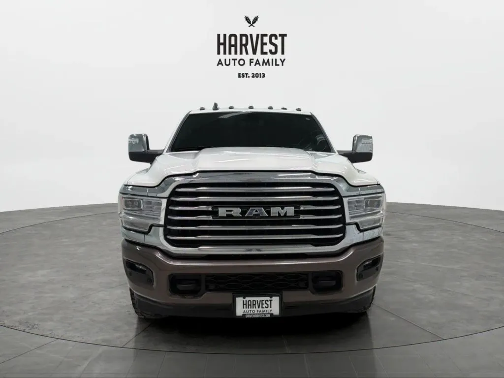 2024 Ram 3500 Longhorn photo 16