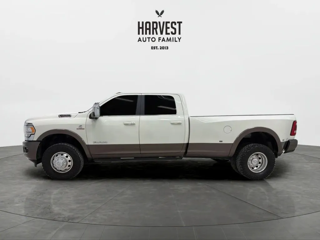2024 Ram 3500 Longhorn photo 13