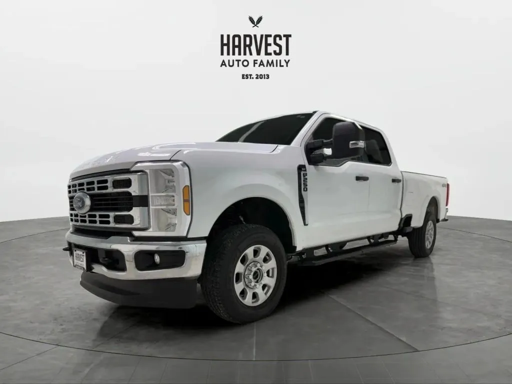White 2024 Ford F250 Super Duty Crew Cab XLT Pickup 4D 8 ft for sale in Wahoo, NE