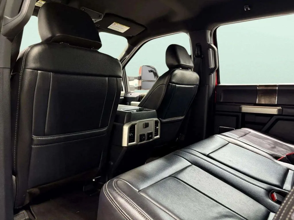 2022 Ford F-250 photo 6