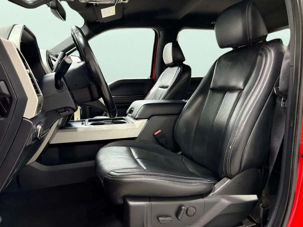 2022 Ford F-250 photo 26
