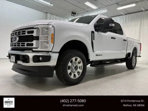 White 2023 Ford F250 Super Duty Crew Cab XLT Pickup 4D 6 3/4 ft for sale in Wahoo, NE