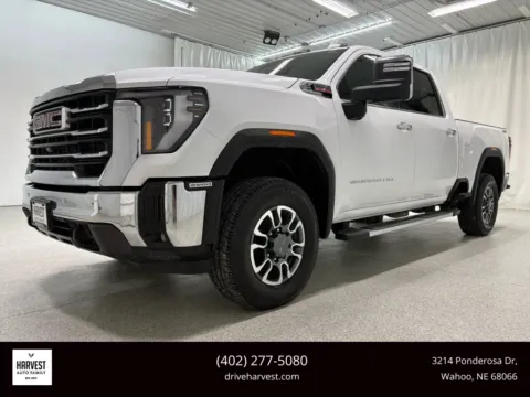 White 2024 GMC Sierra 2500 HD Crew Cab SLT Pickup 4D 6 1/2 ft for sale in Wahoo, NE