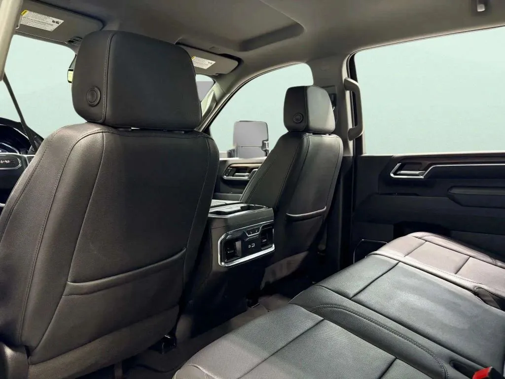 2024 Gmc Sierra 2500 HD SLT photo 5