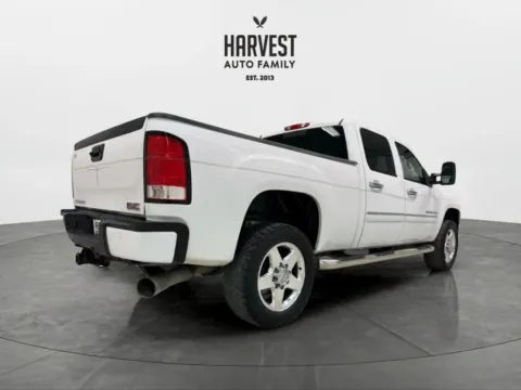 More photos of 2014 GMC Sierra 2500 HD Crew Cab Denali Pickup 4D 6 1/2 ft at Harvest Auto Family, NE