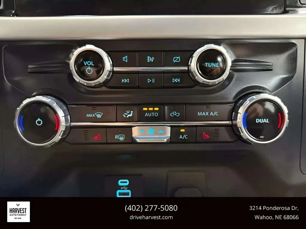 2022 Ford F-150 XLT photo 14