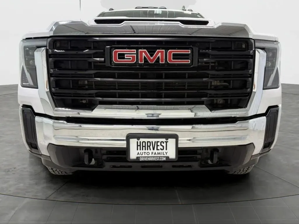 2024 Gmc Sierra 2500 HD Pro photo 3