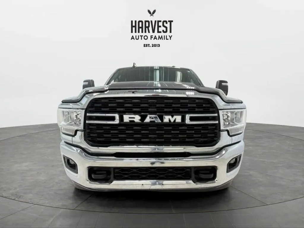 2024 Ram 2500 Big Horn photo 3