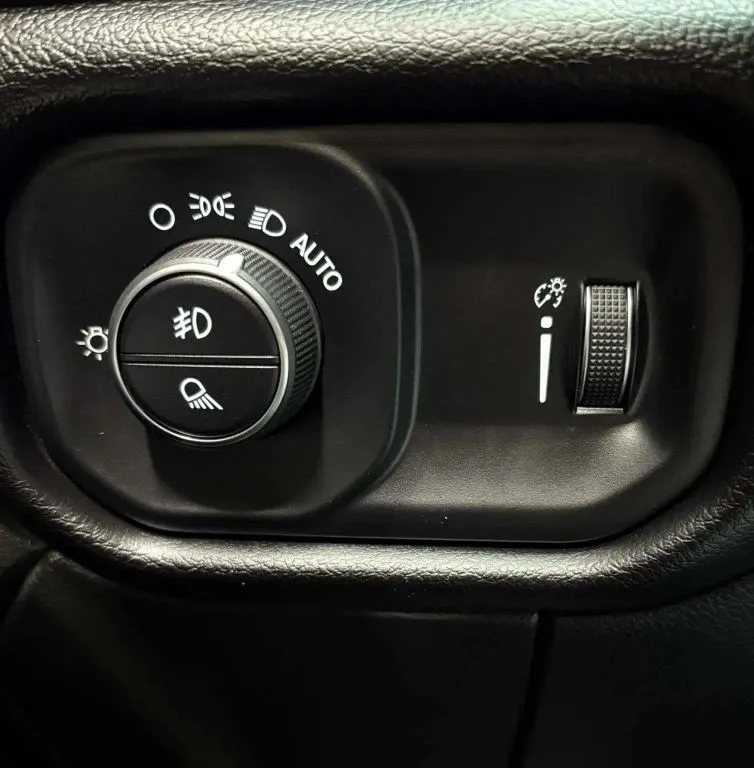 2024 Ram 2500 Big Horn photo 24