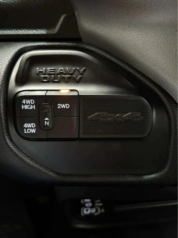 2024 Ram 2500 Big Horn photo 8