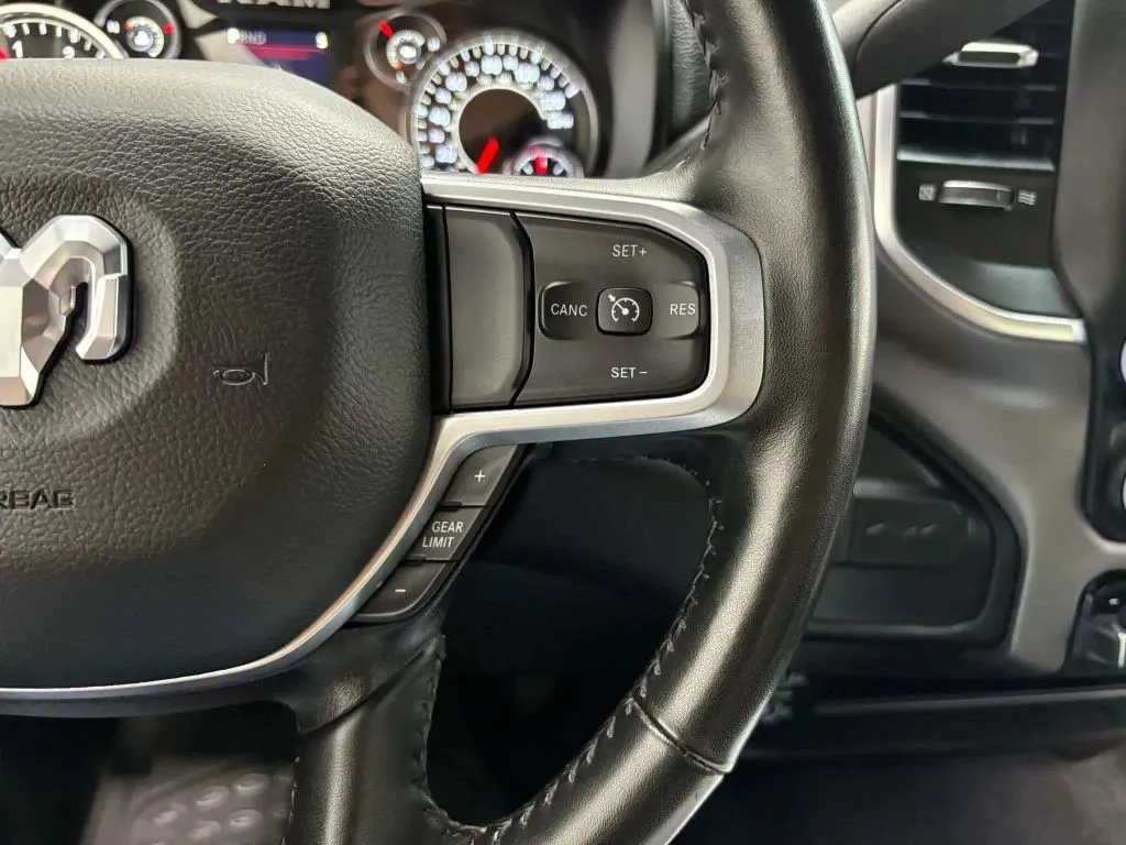 2024 Ram 2500 Big Horn photo 9