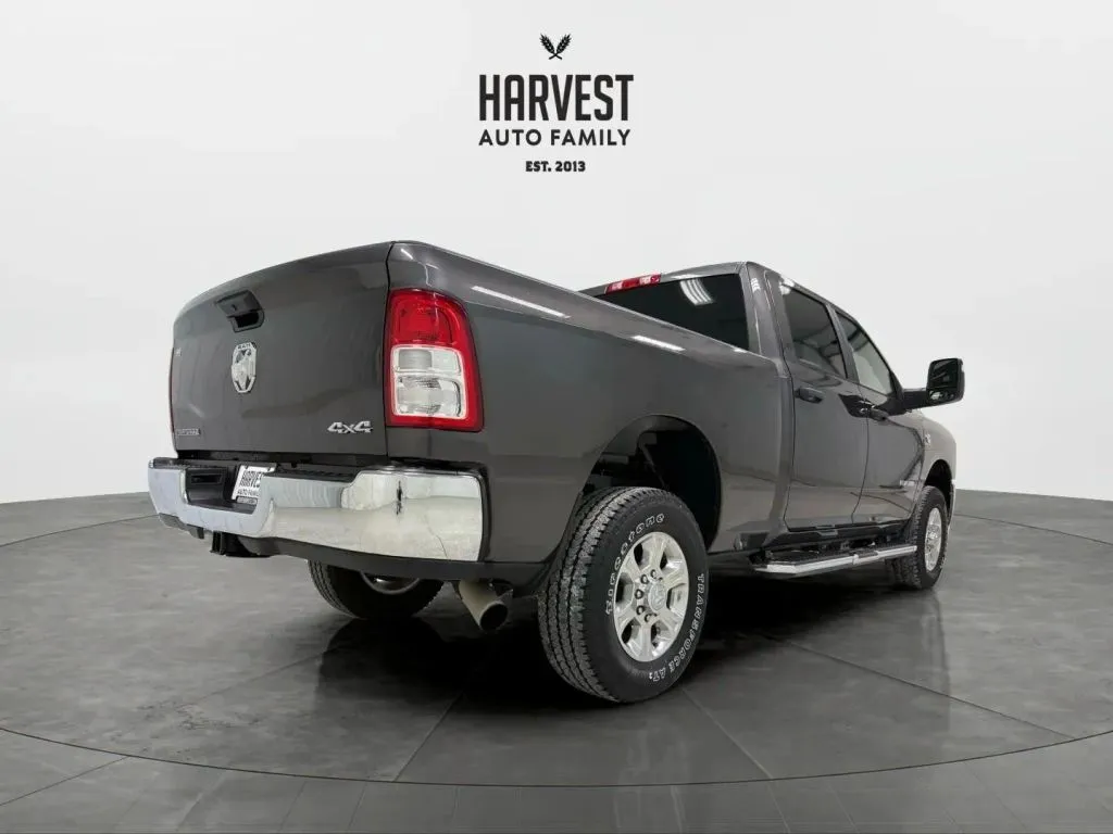 2024 Ram 2500 Big Horn photo 2