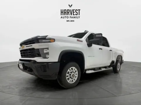 White 2024 Chevrolet Silverado 2500 HD Crew Cab Custom Pickup 4D 6 1/2 ft for sale in Wahoo, NE