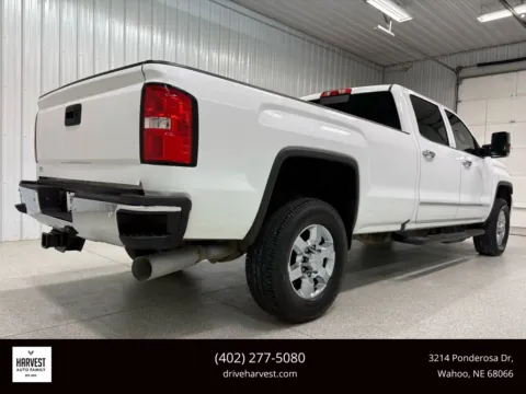 More photos of 2018 GMC Sierra 2500 HD Crew Cab SLT Pickup 4D 8 ft at Harvest Auto Family, NE