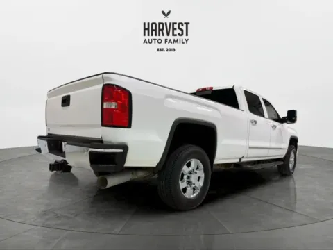 More photos of 2018 GMC Sierra 2500 HD Crew Cab SLT Pickup 4D 8 ft at Harvest Auto Family, NE