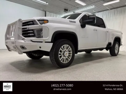 White 2022 Chevrolet Silverado 2500 HD Crew Cab High Country Pickup 4D 6 1/2 ft for sale in Wahoo, NE