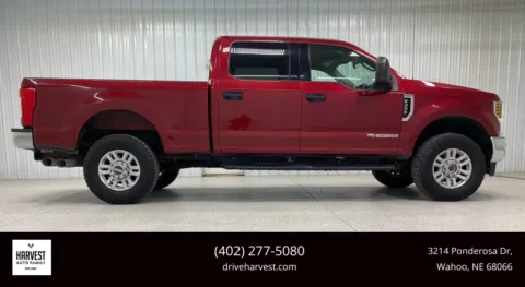 More photos of 2018 Ford F350 Super Duty Crew Cab XLT Pickup 4D 6 3/4 ft at Harvest Auto Family, NE