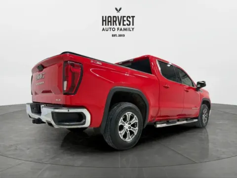 More photos of 2019 GMC Sierra 1500 Crew Cab SLE Pickup 4D 5 3/4 ft at Harvest Auto Family, NE