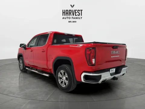 More photos of 2019 GMC Sierra 1500 Crew Cab SLE Pickup 4D 5 3/4 ft at Harvest Auto Family, NE