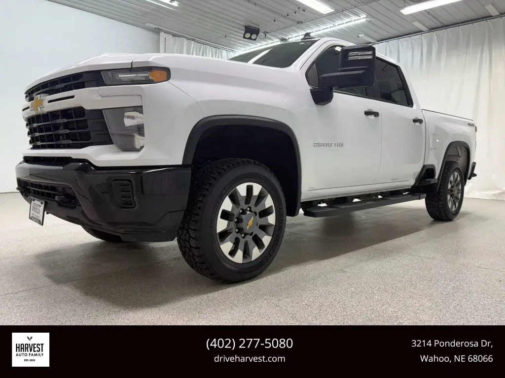 White 2024 Chevrolet Silverado 2500 HD Crew Cab Custom Pickup 4D 6 1/2 ft for sale in Wahoo, NE