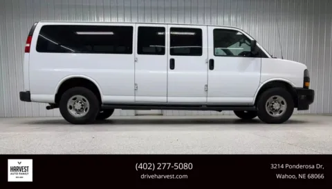 More photos of 2022 Chevrolet Express 3500 Passenger LS Extended Van 3D at Harvest Auto Family, NE