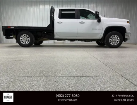 More photos of 2022 Chevrolet Silverado 2500 HD Crew Cab LT Pickup 4D 8 ft at Harvest Auto Family, NE