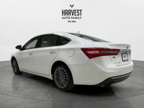 Photos of 2017 Toyota Avalon XLE Sedan 4D for sale in Wahoo, NE at Harvest Auto Family
