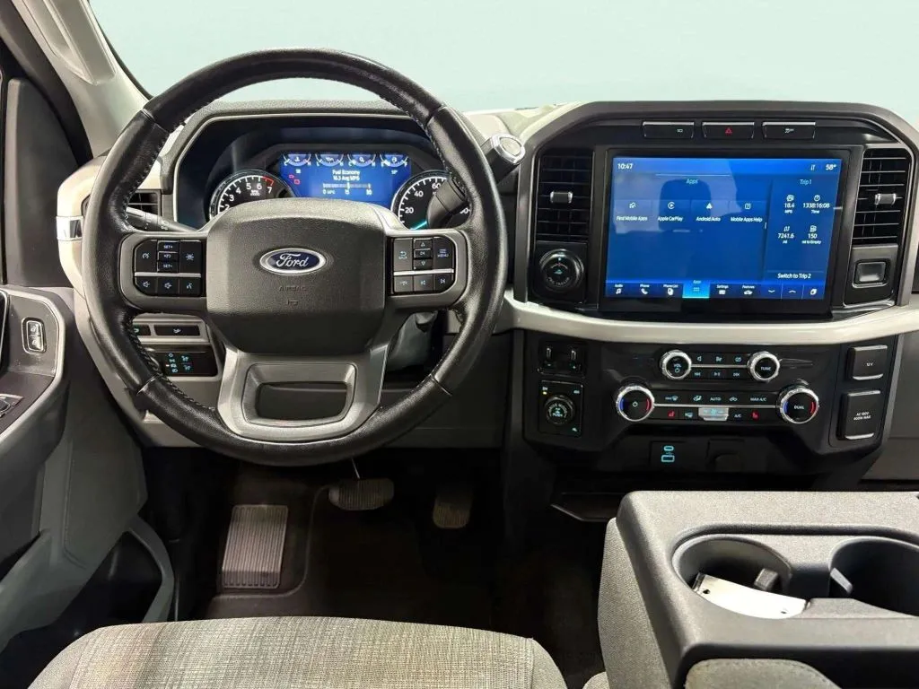 2022 Ford F-150 XLT photo 12