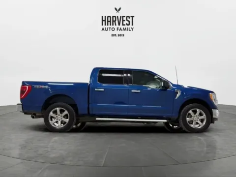 More photos of 2022 Ford F-150 SuperCrew Cab XLT Pickup 4D 5 1/2 ft at Harvest Auto Family, NE