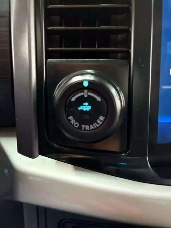 2022 Ford F-150 XLT photo 24