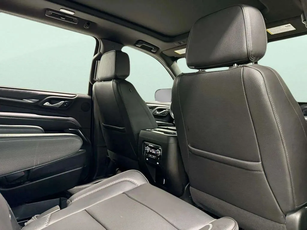 2023 Gmc Yukon XL Denali photo 16