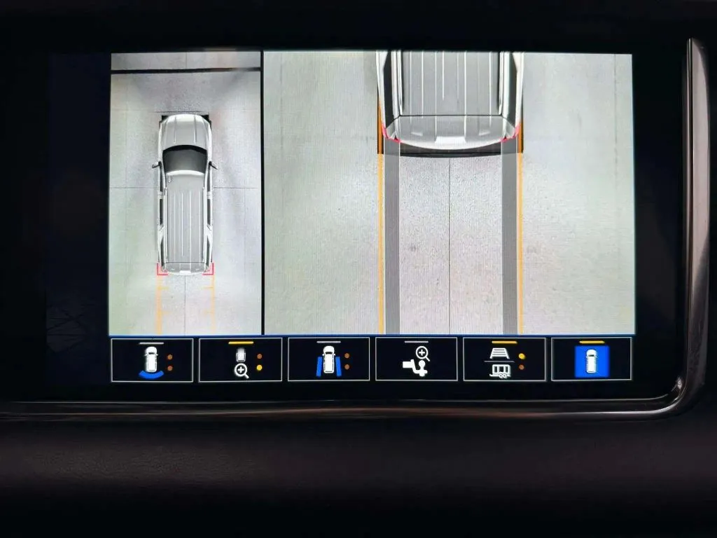 2023 Gmc Yukon XL Denali photo 18