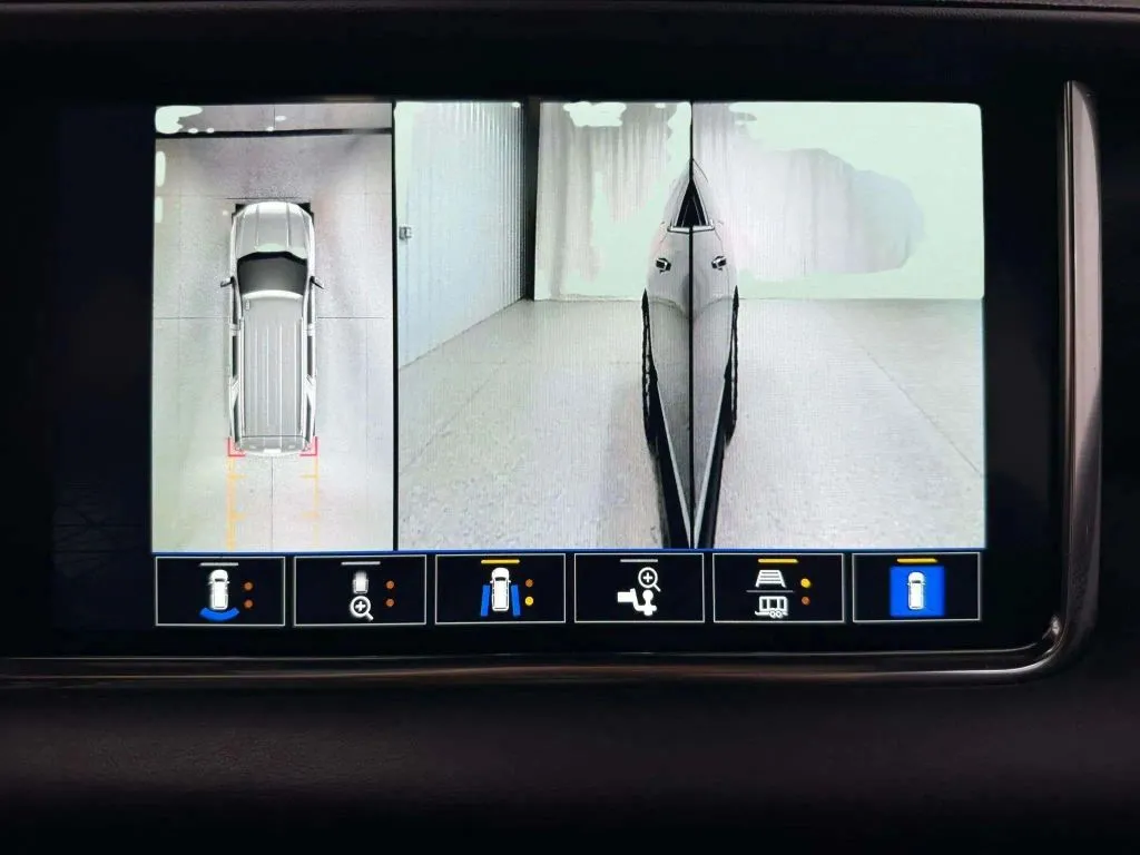 2023 Gmc Yukon XL Denali photo 29