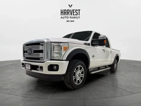White 2016 Ford F250 Super Duty Crew Cab Platinum Pickup 4D 6 3/4 ft for sale in Wahoo, NE