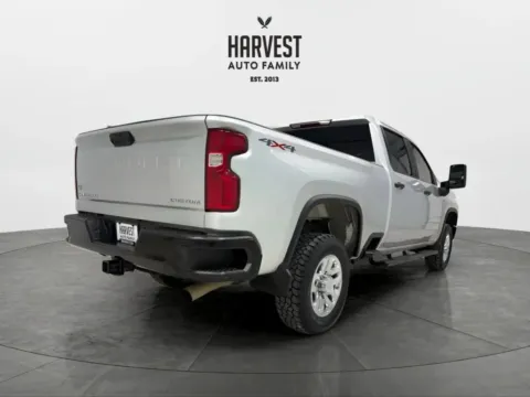 More photos of 2021 Chevrolet Silverado 2500 HD Crew Cab Custom Pickup 4D 6 1/2 ft at Harvest Auto Family, NE
