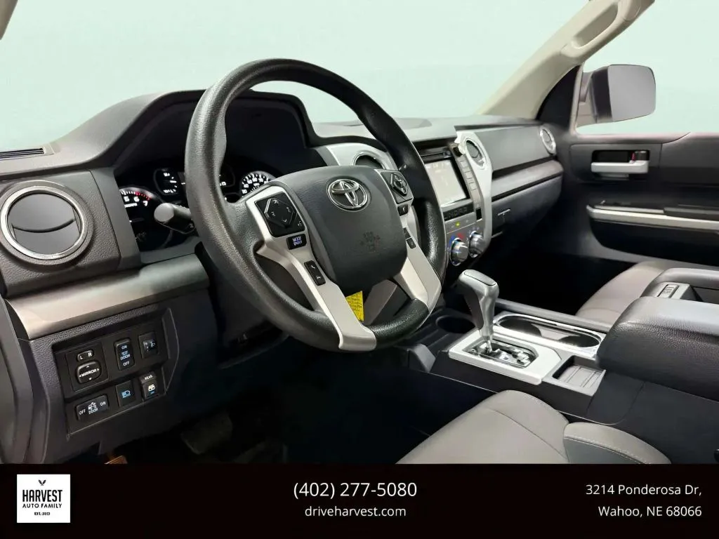 2018 Toyota Tundra SR5 photo 11