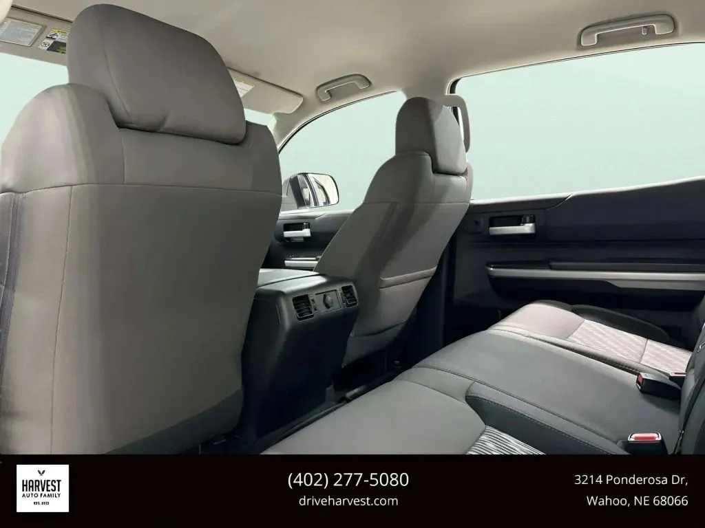 2018 Toyota Tundra SR5 photo 19