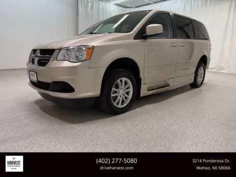 Beige 2015 Dodge Grand Caravan Passenger SXT Minivan 4D for sale in Wahoo, NE