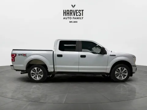 More photos of 2018 Ford F-150 SuperCrew Cab XL Pickup 4D 5 1/2 ft at Harvest Auto Family, NE